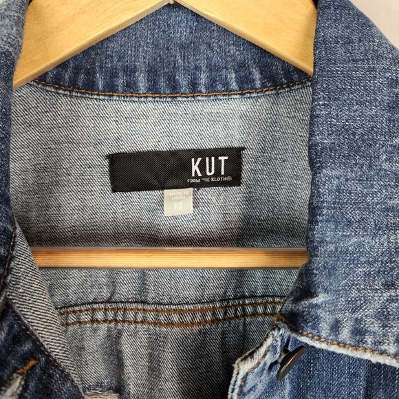 Kut from the Kloth Distressed Raw Hem Denim Jacket - Picture 2 of 10